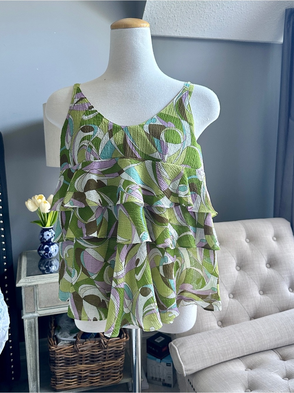 BAYO Green Abstract Ruffle Camisole Tank Top - Size S